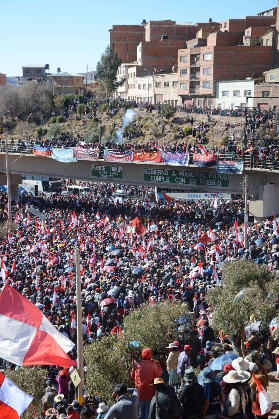 La población potosina marchará en el día del aniversario de Bolivia