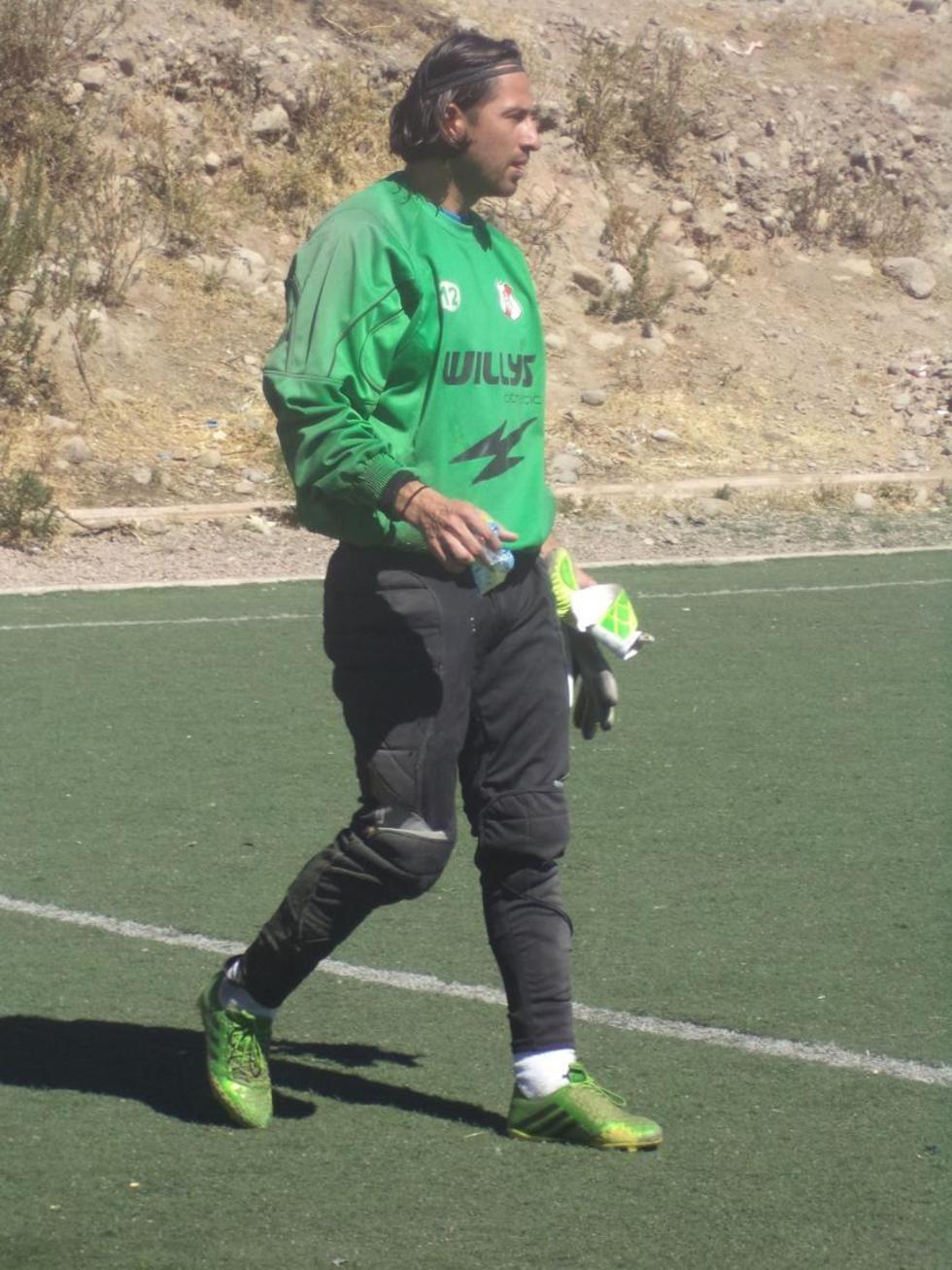El guardameta Yadin Salazar es duda para el partido del domingo