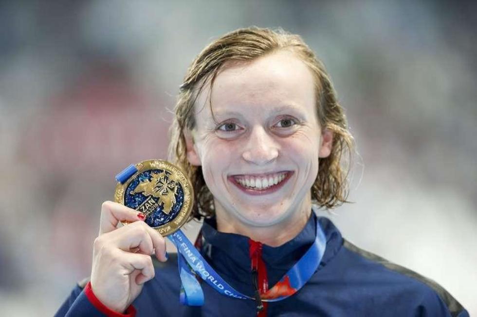 Katie Ledecky logra otro oro y récord mundial