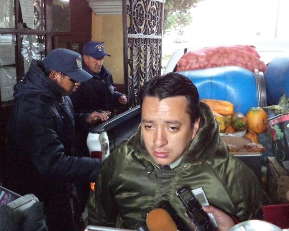 Confiscan los productos de vendedoras