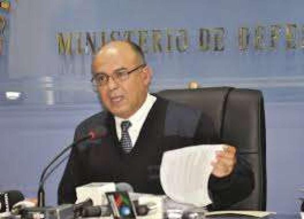 Gobierno necesita ocho millones de dólares para recuperar las barcazas