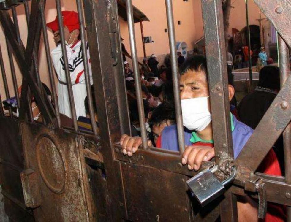 Más de 100 reos de Palmasola comienzan huelga de hambre