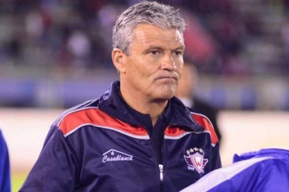 Clausen podría dirigir amistoso ante Argentina 