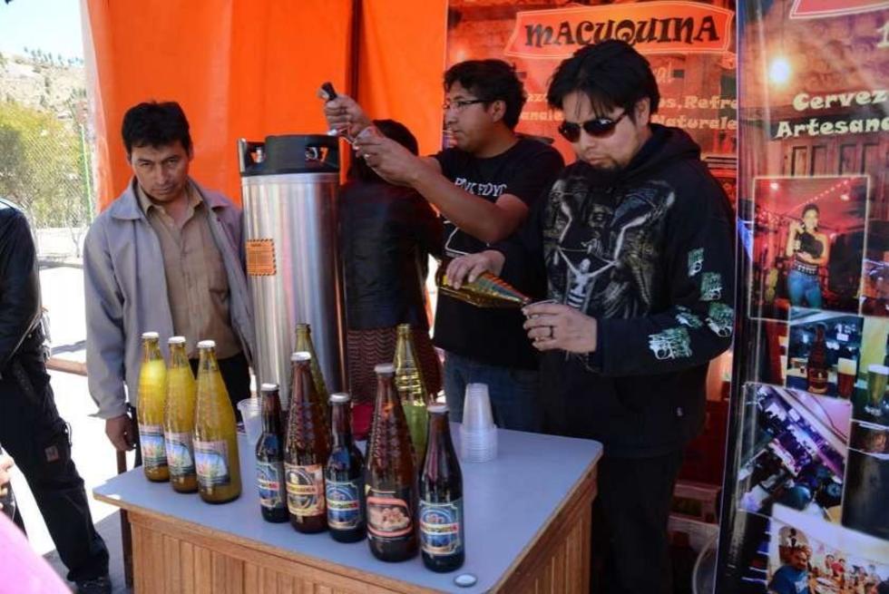 En Potosí se promociona el refresco de mocochinchi