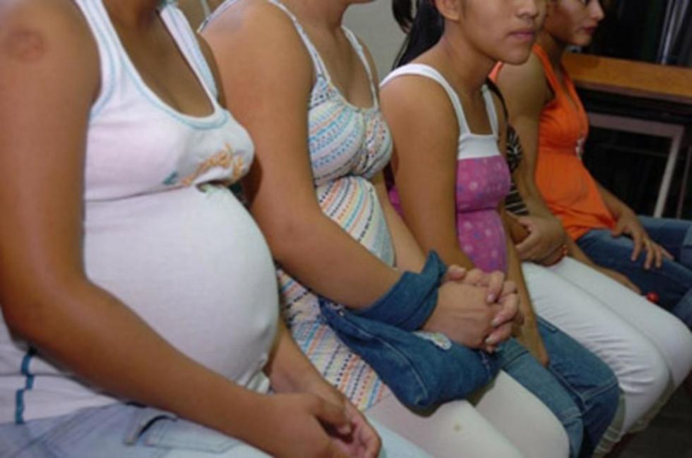 Inicia plan nacional para prevenir los embarazos en las adolescentes