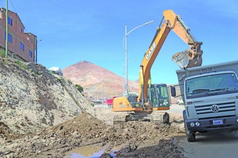 La Alcaldía inicia mejora de los accesos a la Villa Imperial
