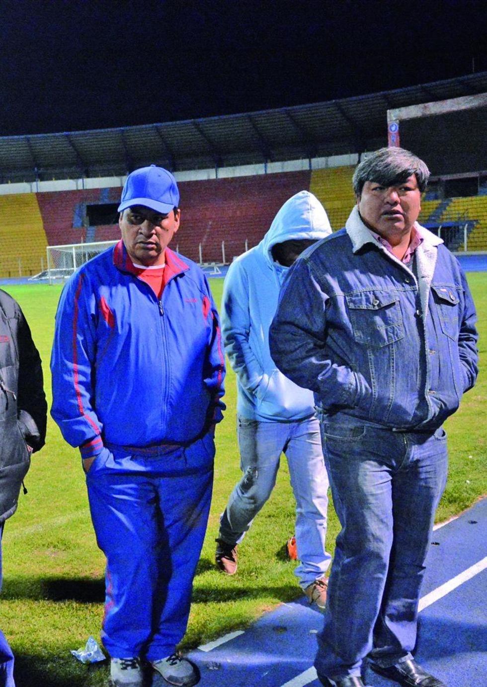 Dirigentes anuncian la salida de jugadores 