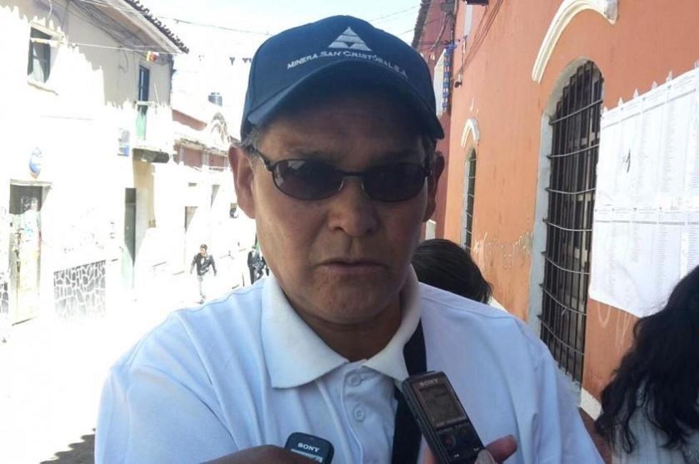 Ejecutivo de la prensa nacional se expone a un proceso sindical