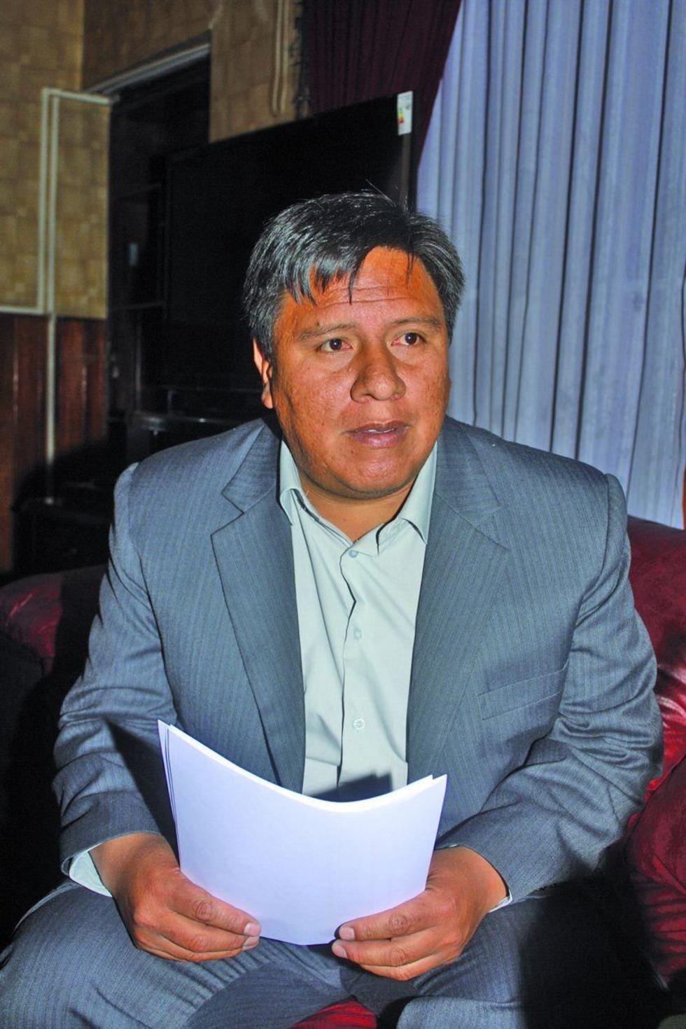 Alcalde busca recursos para restaurar el centro