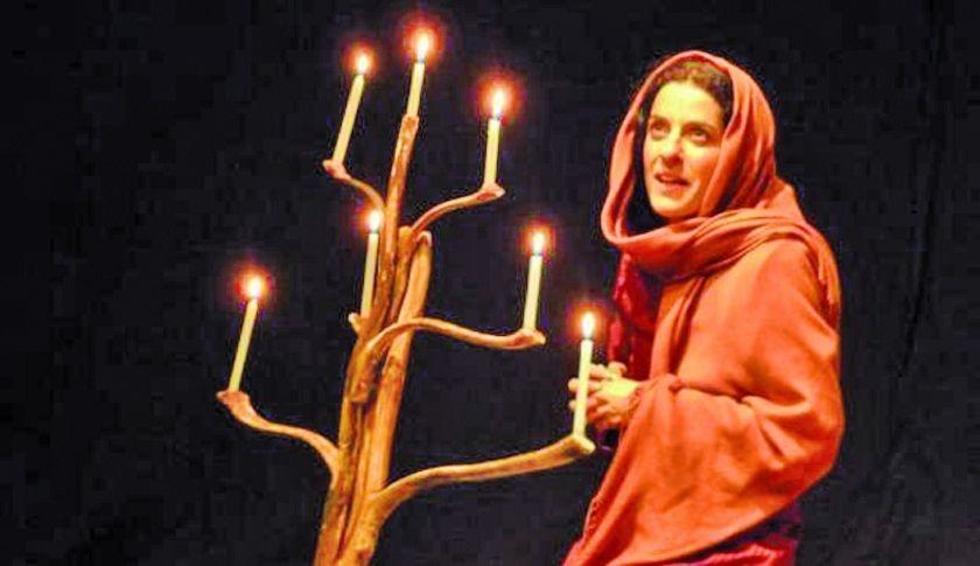 En medio de aprietos inicia el Festival Peter Travesí
