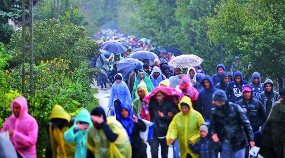 Flujo de refugiados rumbo a países de Europa no cede