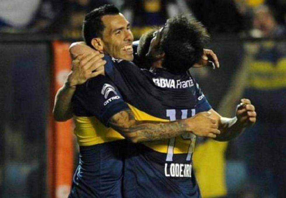 Boca golea a Banfield y estira su ventaja