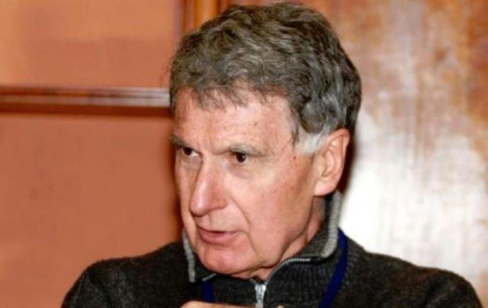 ¿Quién debe ser el periodista que entreviste a Muñoz y Bulnes? 