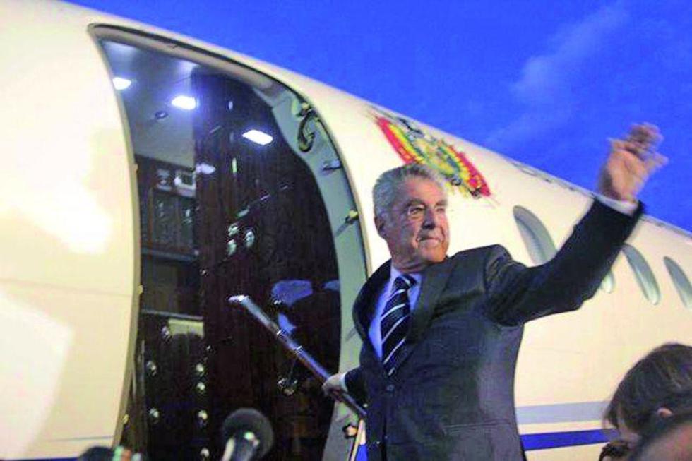 Presidente de Austria se despide agradecido por el cariño de los bolivianos