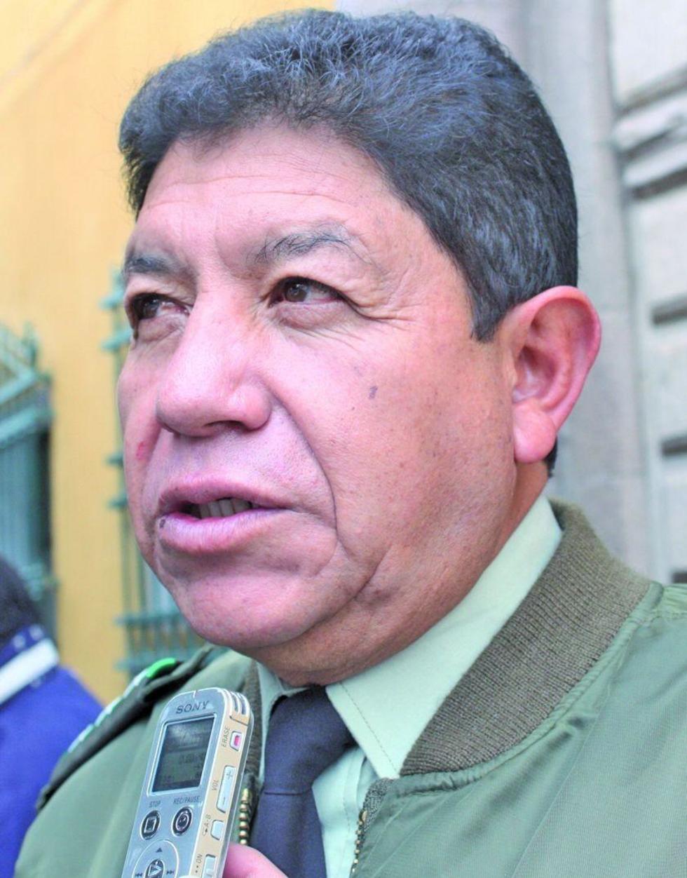 Estudiante universitario muere electrocutado al presenciar Ch’utillos