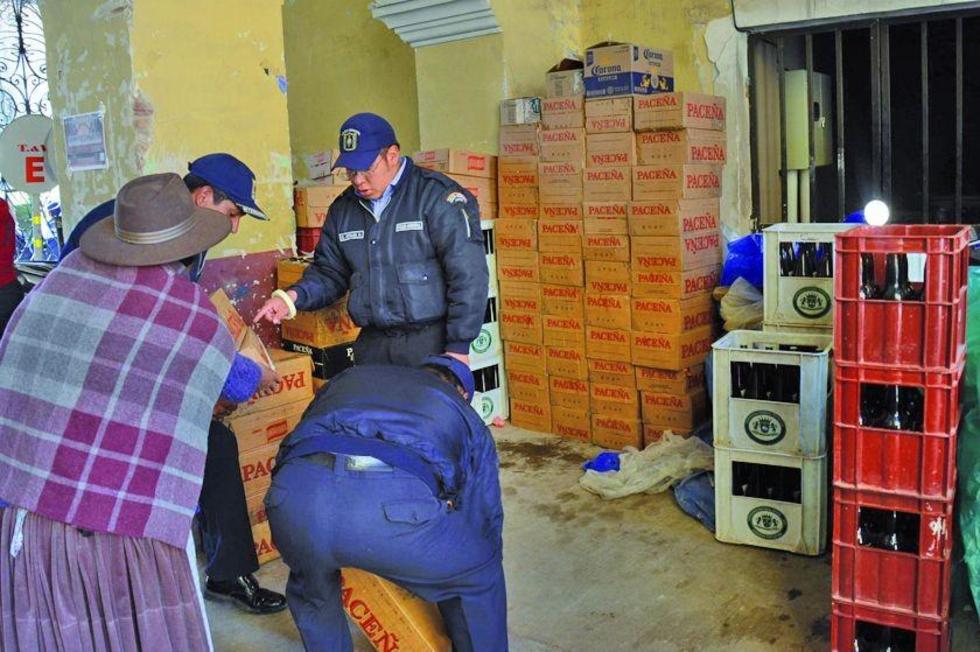 La intendencia devuelve las  cajas de cerveza incautadas 