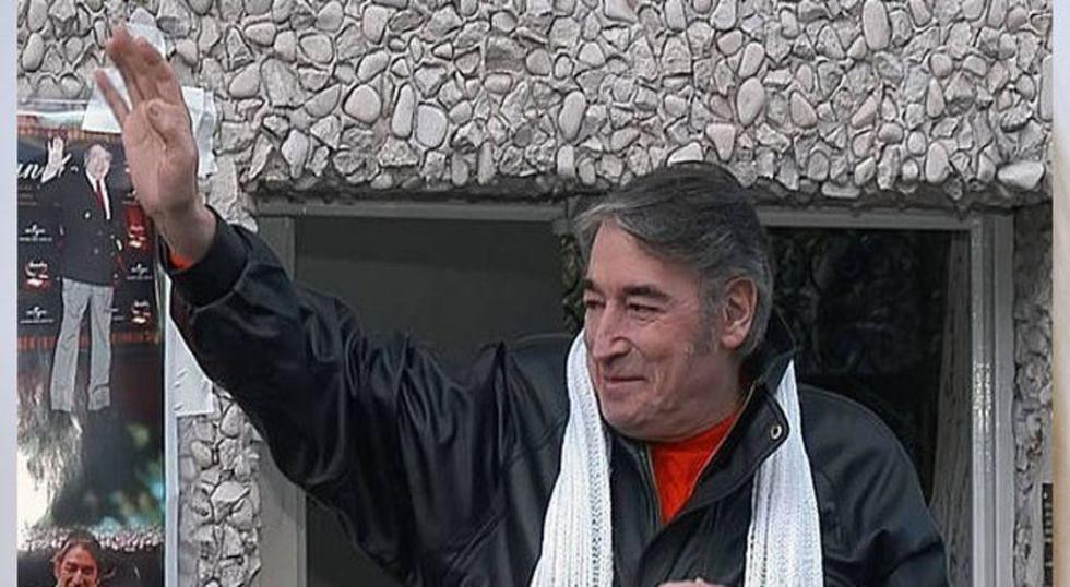 Desentierran el cuerpo de Sandro por lío de paternidad