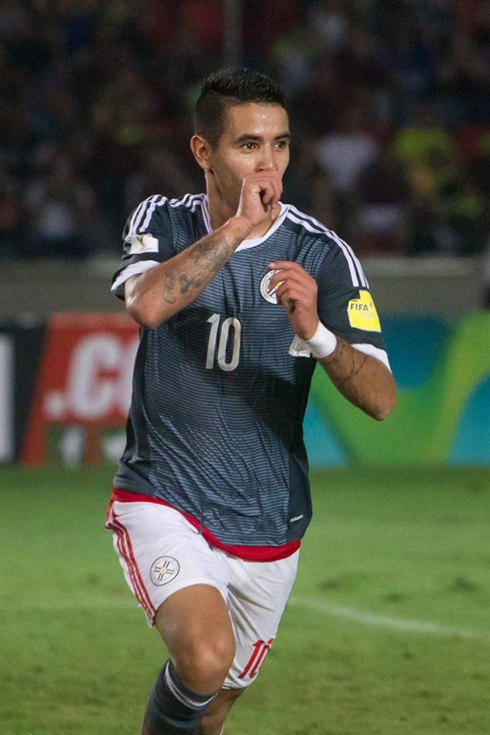 Un error de Venezuela le da el triunfo a Paraguay