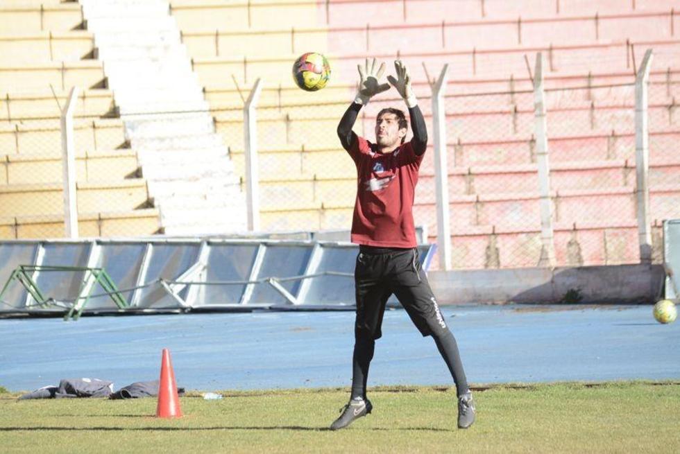 Nacional Potosí deja fuera al guardameta Vargas