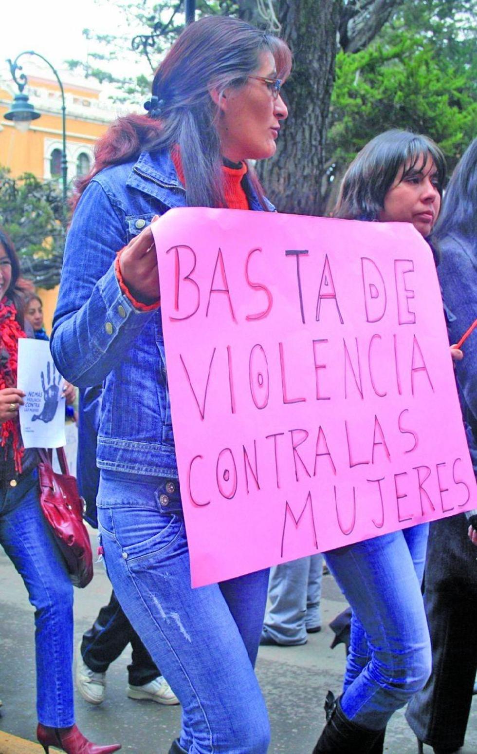 Mujeres exigen inclusión completa en la sociedad
