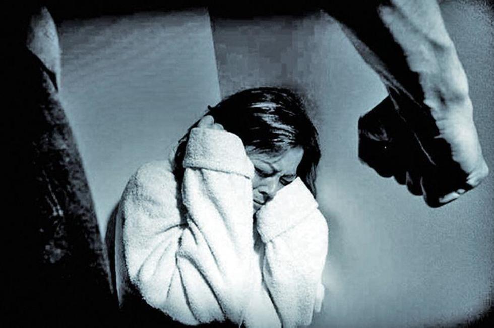 Un hombre estrangula a la madre de su hija en El Alto 
