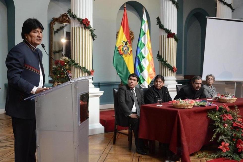 Morales inaugura reunión con embajadores boliviano en el mundo