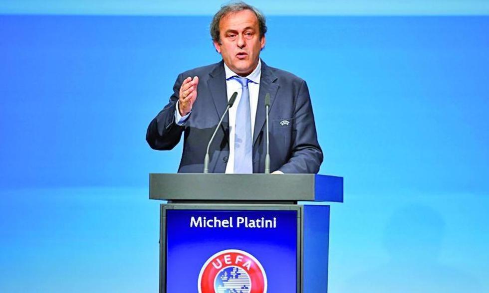 La UEFA da su respaldo unánime a Platini