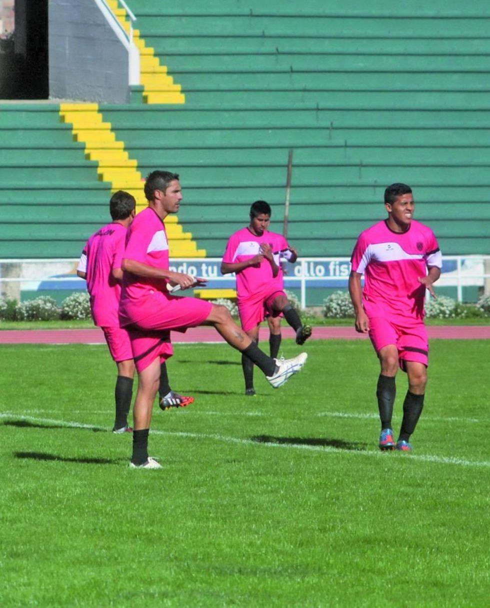 Vega propone variantes en el once de Universitario 