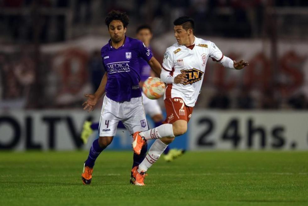 Huracán vence Defensor Sporting