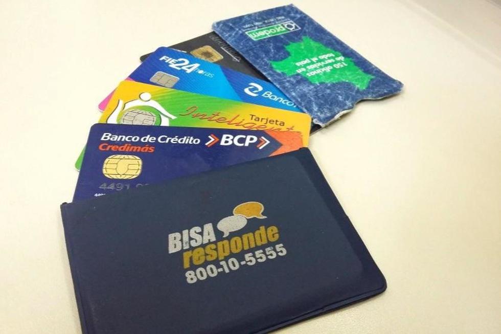 El uso de tarjetas de débito y crédito en Bolivia creció en 38% en 4 años 