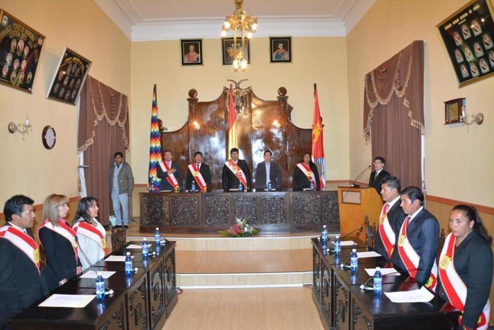 Rindieron homenaje a la Bandera Potosina