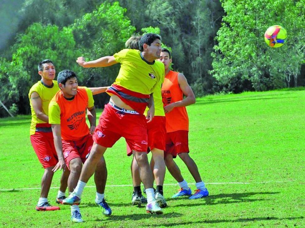El Hércules aviador quiere despegar esta noche en la Villa Imperial 