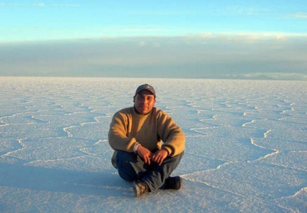 Unesco premia a un boliviano que estudia la problemática del salar de Uyuni 