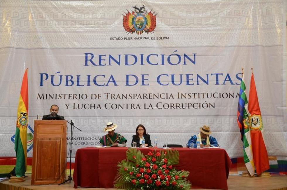 Transparencia muestra sus compromisos con Potosí