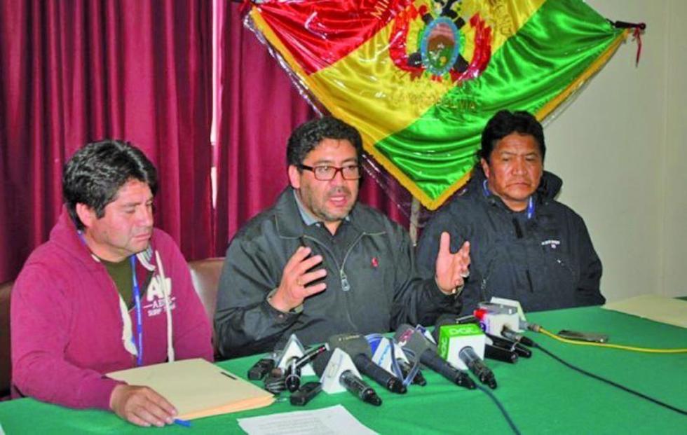Diez mil uniformados ponen en marcha el operativo Todos Santos