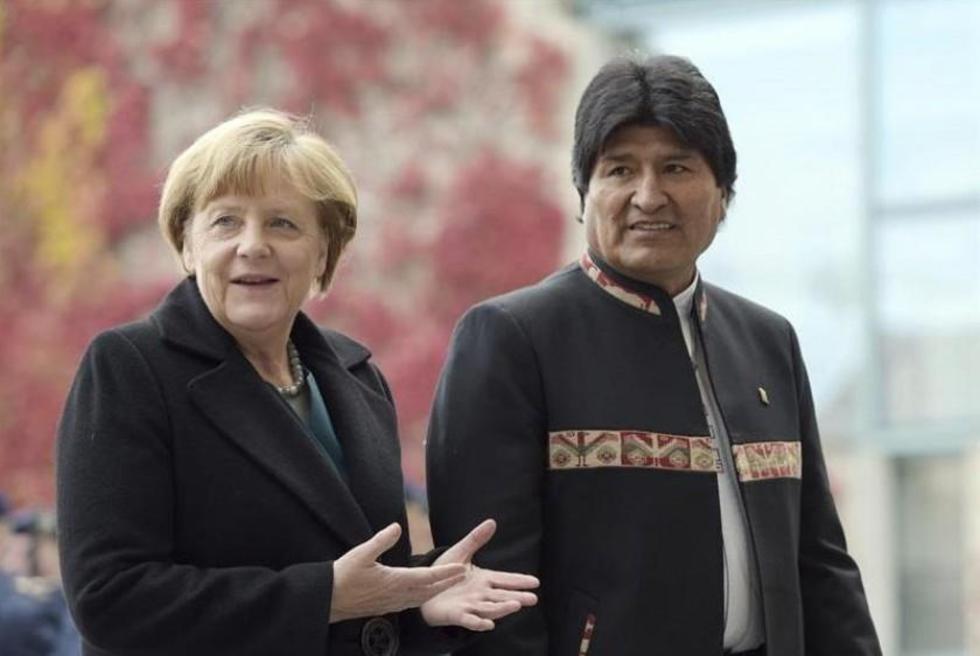 Mar: Merkel pide que Bolivia y Chile retomen conversaciones 