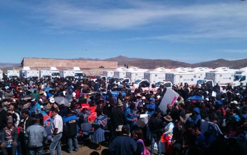 Potosí recibe 71 ambulancias para los 40 municipios del Departamento