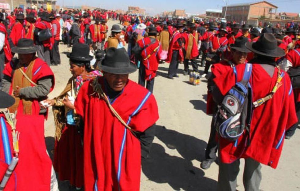 Los Ponchos Rojos niegan dirigir Ecobol