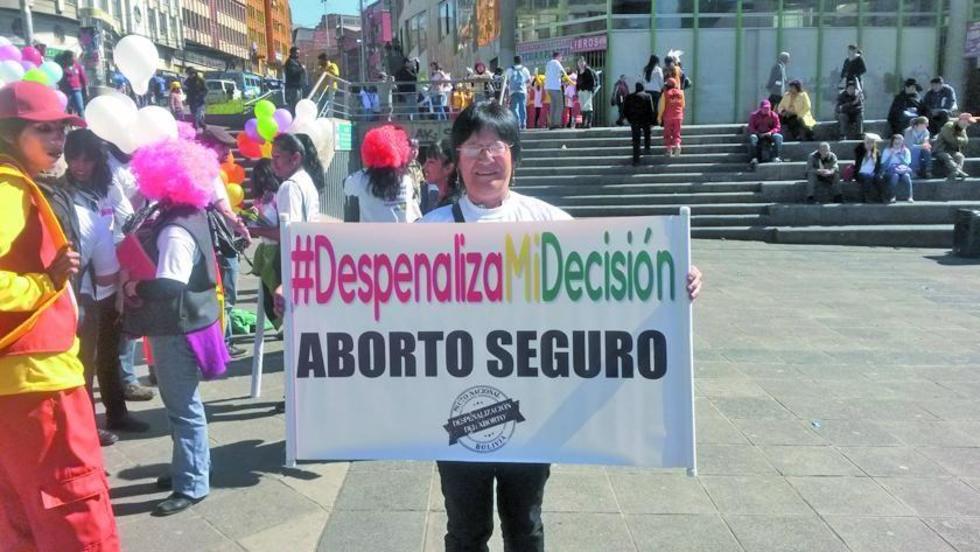 Piden ampliar el ámbito de la aplicación del aborto en Bolivia
