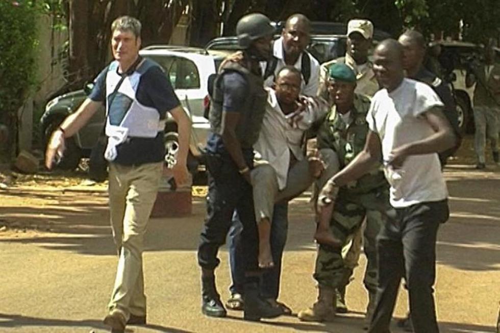 Finaliza toma de rehenes en hotel de Mali: habrían 18 muertos
