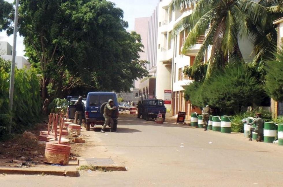Unas 40 personas mueren en ataque contra hotel en Mali