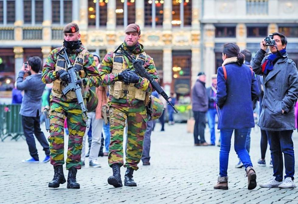 Bélgica está en alerta máxima y Francia sigue investigando