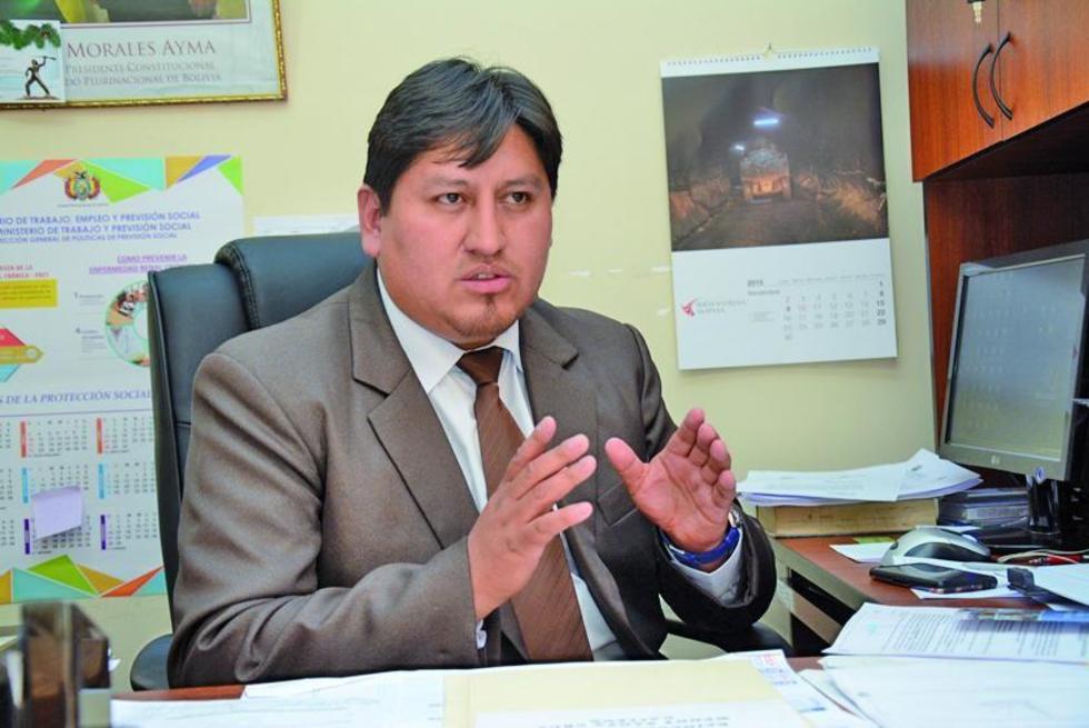 Nuevo jefe de trabajo hará cumplir leyes en vigencia