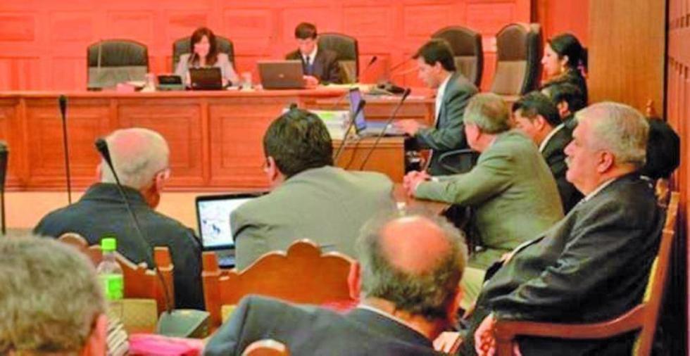 Dictan sentencia de dos años para un coronel por el caso misiles chinos