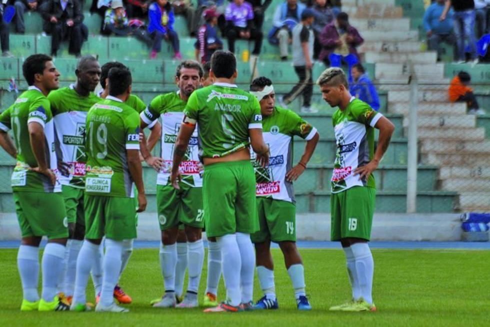 Un Petrolero necesitado recibe a la academia cruceña