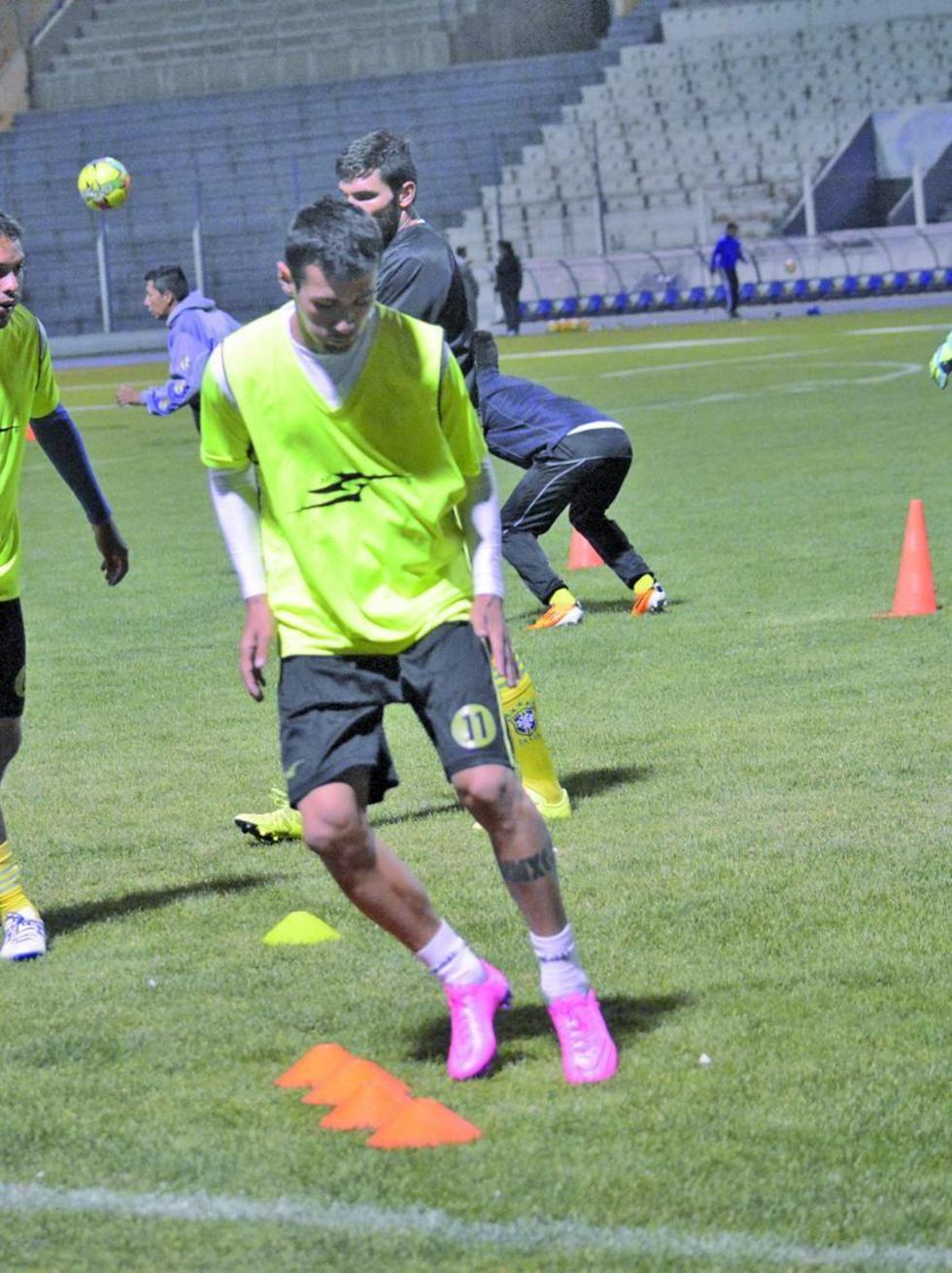 Lilas y celestes se verán después de diez meses 