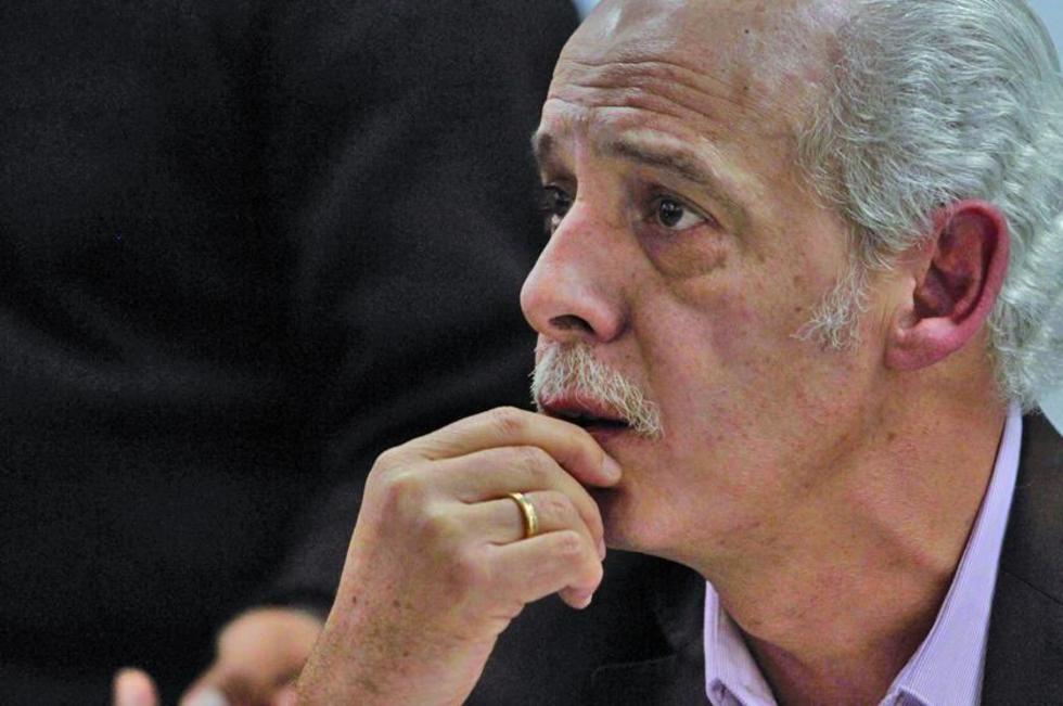Fiscalía implica a la esposa de Carlos Chávez