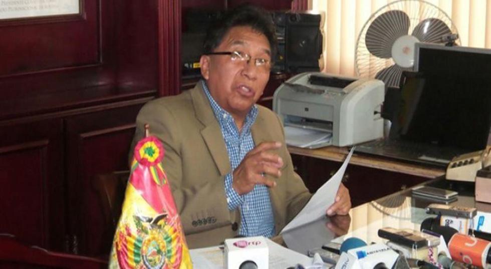 Juan Cayoja pone su cargo a disposición