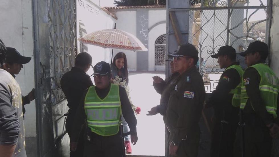 Potosinos rendirán el culto a sus fallecidos