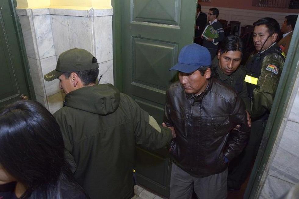 Quispe denuncia que senador Choque se benefició de un fuero especial 